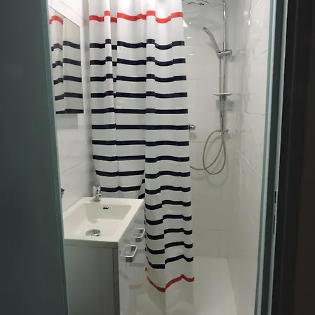 La Bouee, Entre Manche Et Seine * Saint-Nicolas-de-la-Grave