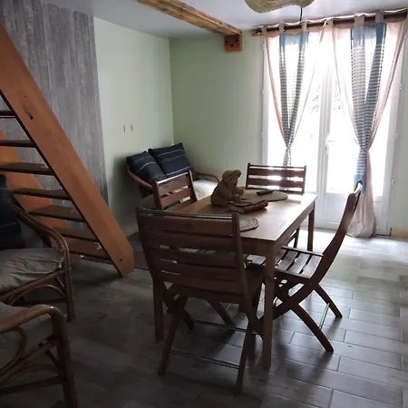 La Bouee, Entre Manche Et Seine * Saint-Nicolas-de-la-Grave