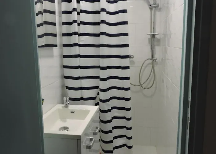 La Bouee, Entre Manche Et Seine * Saint-Nicolas-de-la-Grave